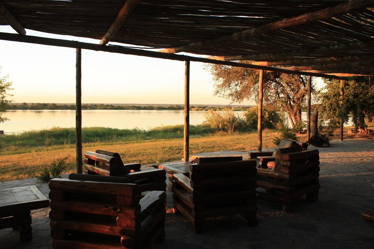 Big 5 Toro Lodge カサネ エクステリア 写真
